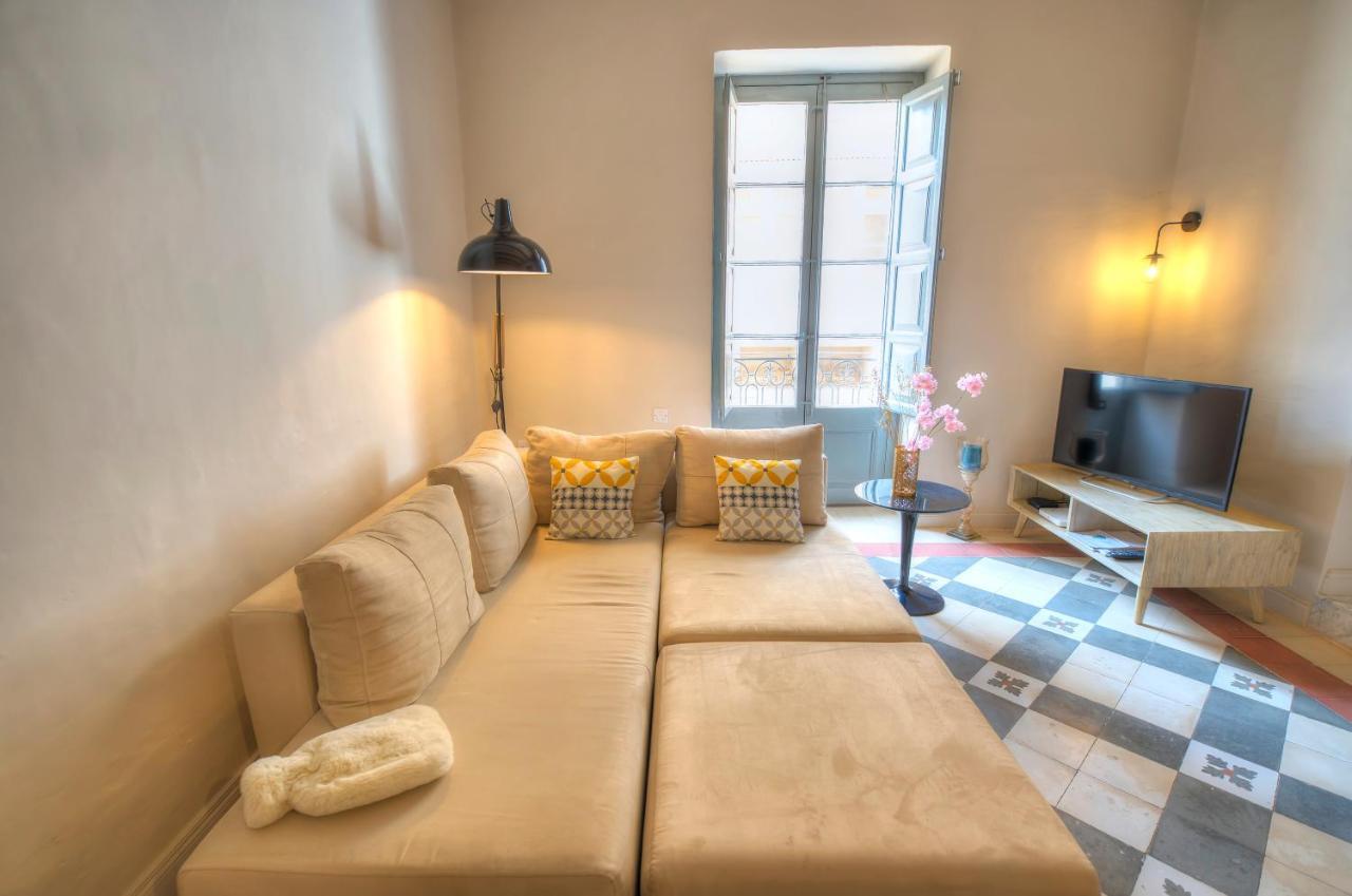 Charming & Traditional Flat In City Center Esch1-2 瓦莱塔 外观 照片